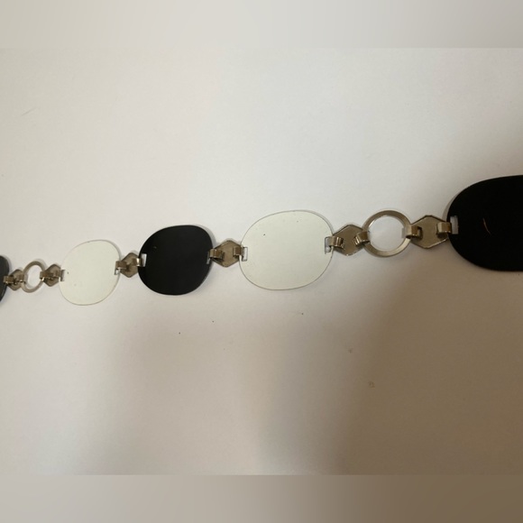 60s VTG Black and White Chain Belt main image 6